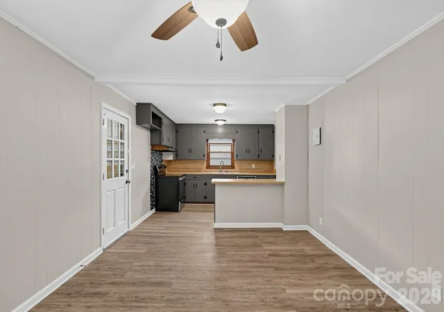 Photo 4 of Single family home for sale at 1912 Carpenter St, Shelby, NC 28150 | MLS# 4425445 | Listing updated on 2026-09-20