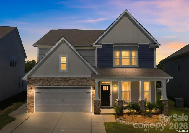 Photo 1 of Single family home for sale at 180 Longleaf Dr, Mooresville, NC 28117 | MLS# 4425450 | Listing updated on 2026-09-30