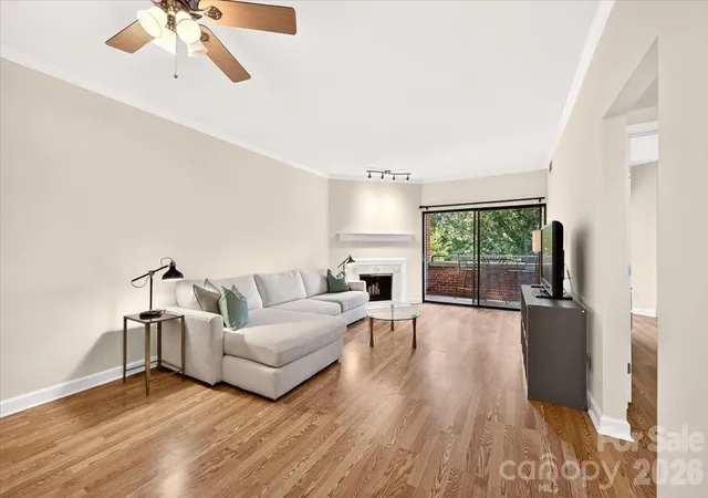 Photo 4 of Condo for sale at 224 N Poplar St #23, Charlotte, NC 28202 | MLS# 4425457 | Listing updated on 2026-10-08