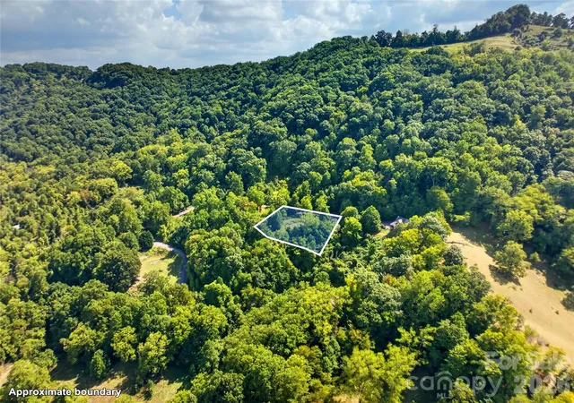 Photo 3 of Land for sale at 514 Shadyside Dr #11, Waynesville, NC 28785 | MLS# 4425474 | Listing updated on 2026-09-23