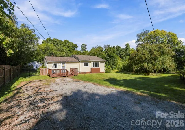 Photo 2 of Single family home for sale at 119 Walton St, Granite Quarry, NC 28072 | MLS# 4425481 | Listing updated on 2026-10-03