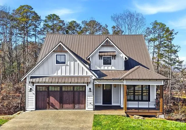 Single family home for sale at 202 Westridge Farm Rd, Asheville, NC 28804 | MLS# 4425482