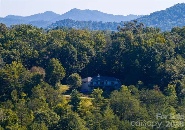 Photo 4 of Single family home for sale at 47 Sams Rd, Weaverville, NC 28787 | MLS# 4425500 | Listing updated on 2026-10-06