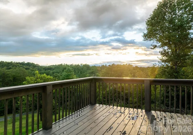 Photo 3 of Single family home for sale at 47 Sams Rd, Weaverville, NC 28787 | MLS# 4425500 | Listing updated on 2026-10-06