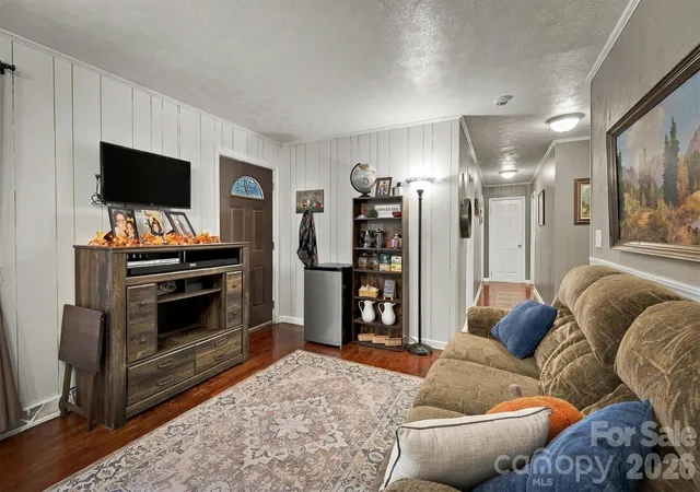 Photo 4 of Single family home for sale at 4753 Calico Rd, Lenoir, NC 28645 | MLS# 4425525 | Listing updated on 2026-10-06