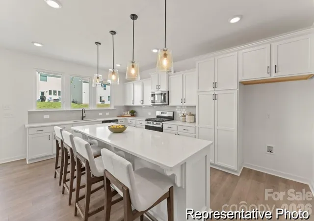 Photo 2 of Single family home for sale at 143 Heritage Hall Ln #22p, Statesville, NC 28625 | MLS# 4425545 | Listing updated on 2026-09-17
