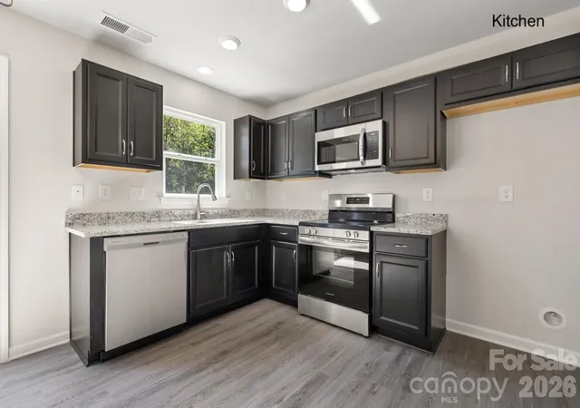 Photo 3 of Single family home for sale at 609 E Warren St #6&7 BLK C, Shelby, NC 28150 | MLS# 4425550 | Listing updated on 2026-09-19