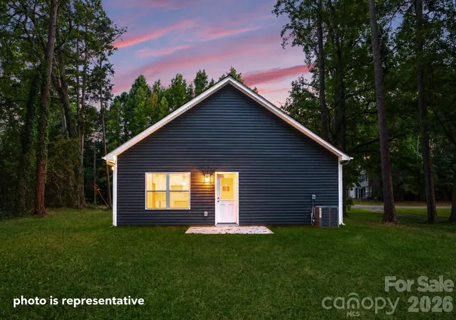 Photo 4 of Single family home for sale at 2712 Glendale Ave, Kannapolis, NC 28081 | MLS# 4425555 | Listing updated on 2026-10-09