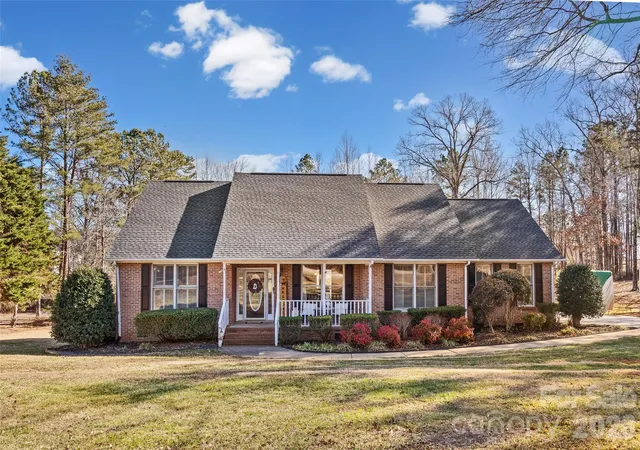 Photo 3 of Single family home for sale at 3470 Victorian Hills Dr #32, Richburg, SC 29729 | MLS# 4425576 | Listing updated on 2026-09-22
