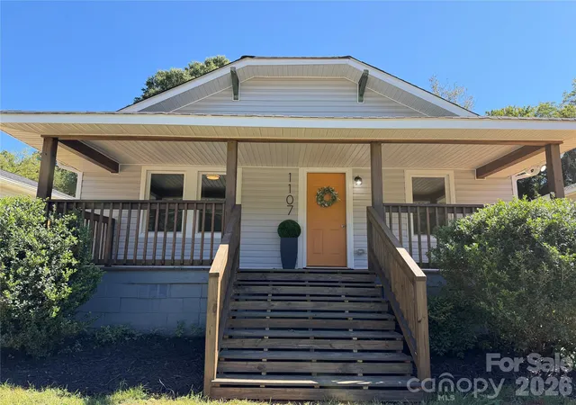 Photo 1 of Single family home for sale at 1107 8th Street, Statesville, NC 28677 | MLS# 4425580 | Listing updated on 2026-10-06
