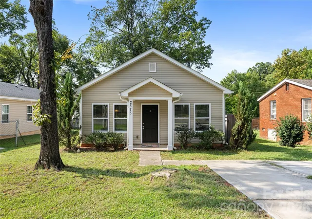 Photo 1 of Single family home for sale at 2573 Hemphill St, Charlotte, NC 28208 | MLS# 4425582 | Listing updated on 2026-10-14