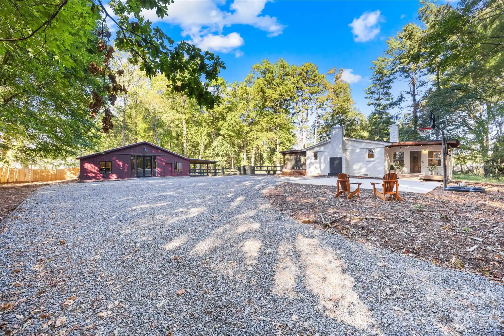 Photo 1 of Single family home for sale at 13923 Asbury Chapel Rd, Huntersville, NC 28078 | MLS# 4425592 | Listing updated on 2026-10-21