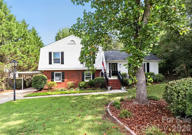 Photo 1 of Single family home for sale at 10743 Osprey Dr, Charlotte, NC 28226 | MLS# 4425593 | Listing updated on 2026-09-28