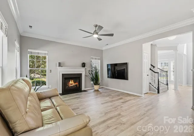 Photo 2 of Single family home for sale at 7702 Antique Cir, Waxhaw, NC 28173 | MLS# 4425605 | Listing updated on 2026-10-02
