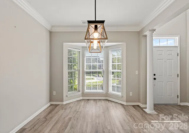 Photo 4 of Single family home for sale at 7702 Antique Cir, Waxhaw, NC 28173 | MLS# 4425605 | Listing updated on 2026-10-02