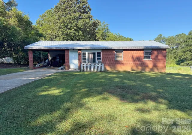Photo 1 of Sale Pending at 111 Country Meadows Ln, Forest City, NC 28043 | MLS# 4425608 | Listing updated on 2026-10-04