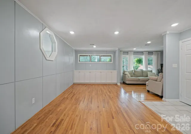 Photo 4 of Single family home for sale at 115 Eastwood Park Dr SE, Lenoir, NC 28645 | MLS# 4425611 | Listing updated on 2026-09-19
