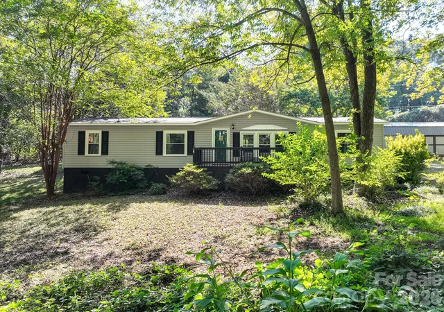 Photo 2 of Single family home for sale at 1291 Hines Rd, Clover, SC 29710 | MLS# 4425612 | Listing updated on 2026-10-05
