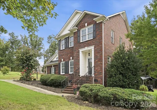 Photo 4 of Single family home for sale at 417 Gray Fox Dr, Oakboro, NC 28129 | MLS# 4425635 | Listing updated on 2026-09-22