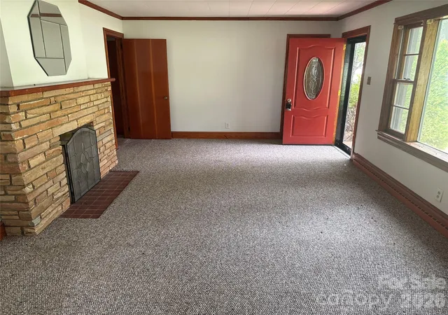 Photo 3 of Sale Pending at 369 Monticello Rd, Statesville, NC 28625 | MLS# 4425636 | Listing updated on 2026-09-22