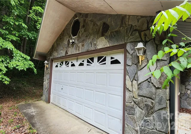 Photo 2 of Single family home for sale at 80 Shiloh Pl, Andrews, NC 28901 | MLS# 4425638 | Listing updated on 2026-10-01