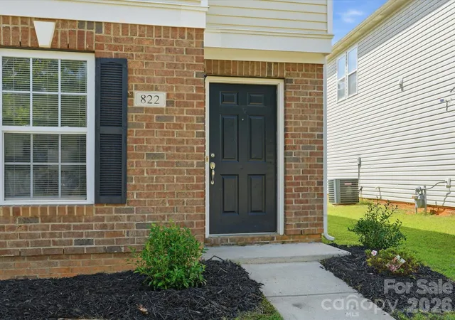 Photo 2 of Single family home for sale at 822 Sinclair Dr, Monroe, NC 28112 | MLS# 4425646 | Listing updated on 2026-10-09