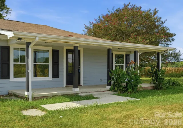 Photo 2 of Single family home for sale at 3067 N Rocky River Rd, Lancaster, SC 29720 | MLS# 4425652 | Listing updated on 2026-10-05