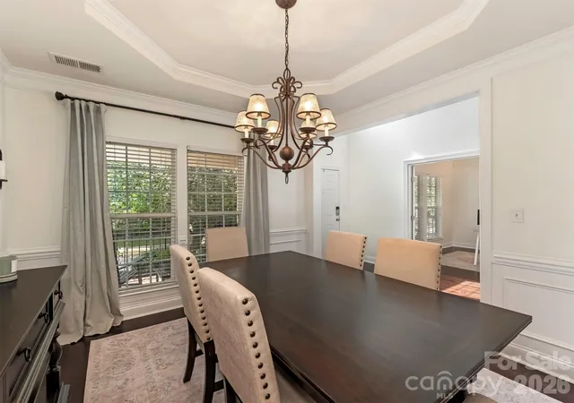Photo 3 of Single family home for sale at 15606 Troubadour Ln, Huntersville, NC 28078 | MLS# 4425658 | Listing updated on 2026-09-29