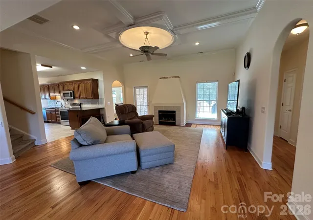 Photo 2 of Single family home for sale at 7672 Maple Blf Ln, Concord, NC 28025 | MLS# 4425660 | Listing updated on 2026-09-24