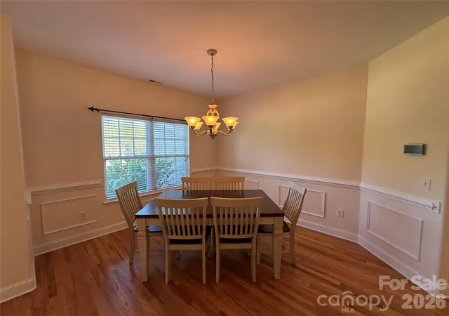 Photo 3 of Single family home for sale at 7672 Maple Blf Ln, Concord, NC 28025 | MLS# 4425660 | Listing updated on 2026-09-24