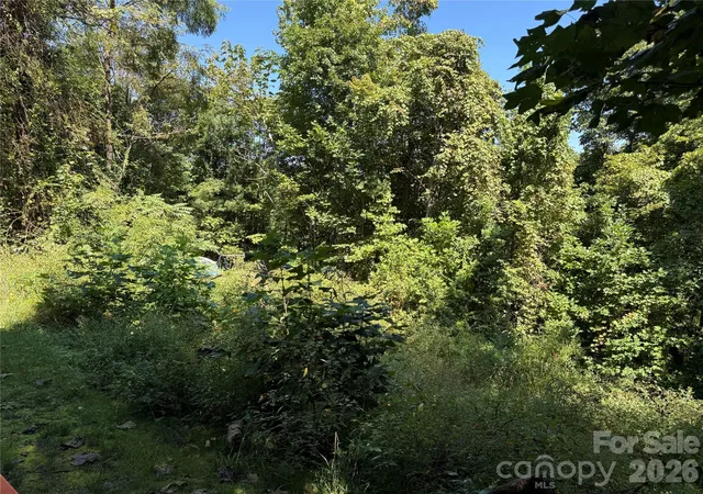 Photo 3 of Single family home for sale at 137 Nancy Mountain Rd, Rosman, NC 28772 | MLS# 4425697 | Listing updated on 2026-10-06