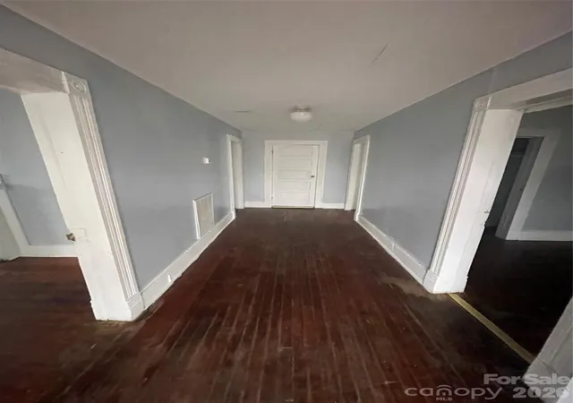 Photo 2 of Single family home for sale at 616 N Fulton St, Salisbury, NC 28144 | MLS# 4425703 | Listing updated on 2026-09-18