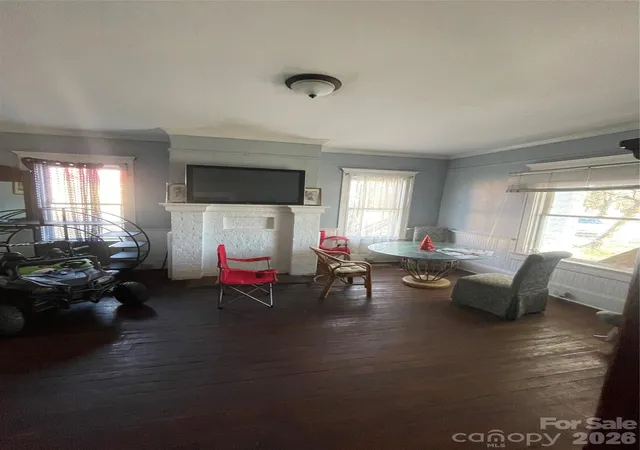 Photo 4 of Single family home for sale at 1500 N Main St, Salisbury, NC 28144 | MLS# 4425714 | Listing updated on 2026-09-18