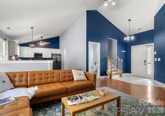 Photo 4 of Single family home for sale at 11110 Caroline Whitney Cir, Charlotte, NC 28212 | MLS# 4425727 | Listing updated on 2026-10-15