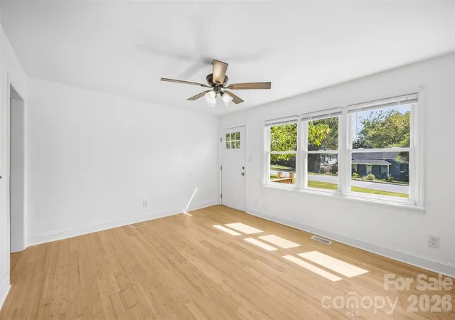 Photo 3 of Single family home for sale at 109 E Georgia Ave, Bessemer City, NC 28016 | MLS# 4425761 | Listing updated on 2026-09-18