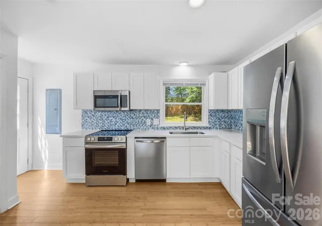 Photo 4 of Single family home for sale at 109 E Georgia Ave, Bessemer City, NC 28016 | MLS# 4425761 | Listing updated on 2026-09-18