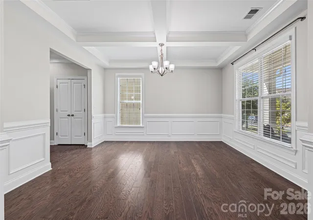 Photo 4 of Single family home for sale at 1361 Rainier Dr, Fort Mill, SC 29708 | MLS# 4425776 | Listing updated on 2026-10-04