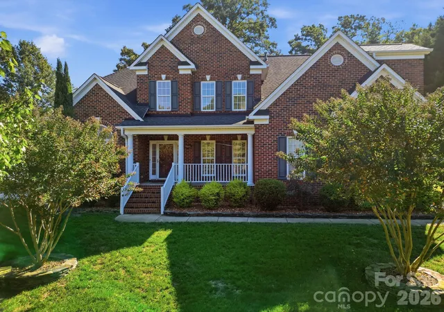 Photo 1 of Single family home for sale at 11646 Red Falcon Ct, Huntersville, NC 28078 | MLS# 4425778 | Listing updated on 2026-10-06