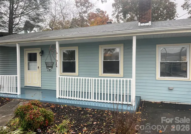Photo 1 of Single family home for sale at 243 Governors View Rd, Asheville, NC 28805 | MLS# 4425794 | Listing updated on 2026-09-22