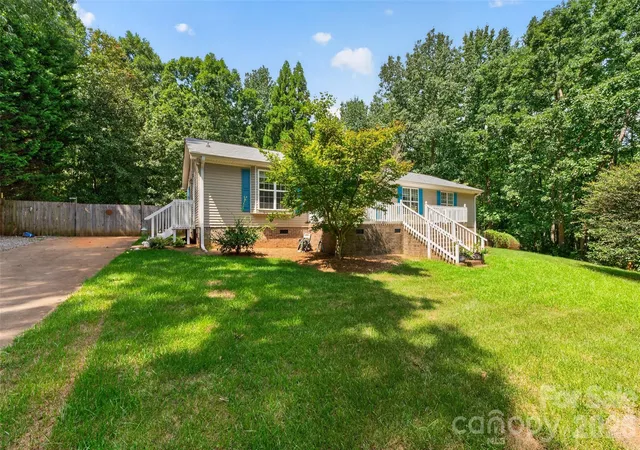 Photo 3 of Single family home for sale at 3635 Will St, Iron Station, NC 28080 | MLS# 4425805 | Listing updated on 2026-10-07