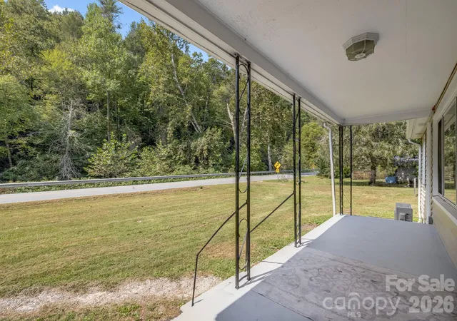 Photo 3 of Single family home for sale at 4078 Nc 208 Hwy, Marshall, NC 28753 | MLS# 4425810 | Listing updated on 2026-10-09
