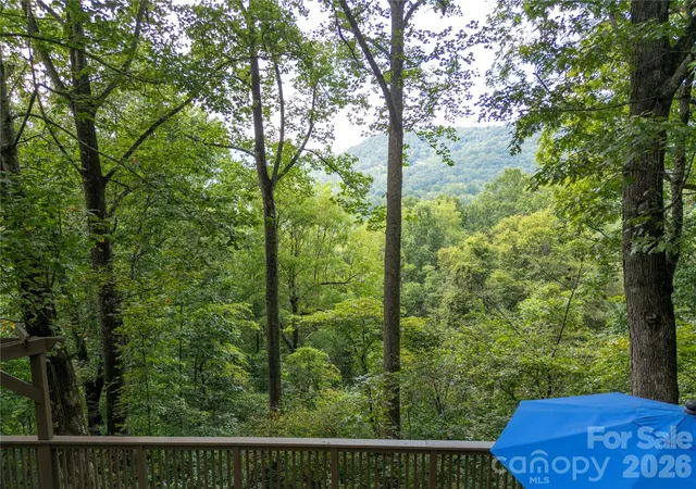 Photo 3 of Single family home for sale at 1073 Countryside Dr, Waynesville, NC 28785 | MLS# 4425815 | Listing updated on 2026-09-19
