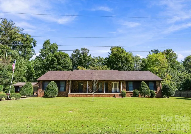 Photo 1 of Single family home for sale at 183 Mckinney Rd W, Marion, NC 28752 | MLS# 4425828 | Listing updated on 2026-09-27