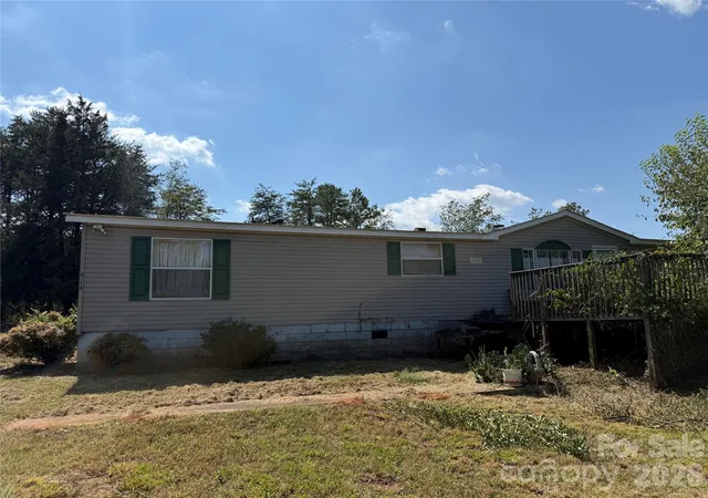 Photo 2 of Single family home for sale at 916 Hines Rd, Mooresboro, NC 28114 | MLS# 4425831 | Listing updated on 2026-09-21