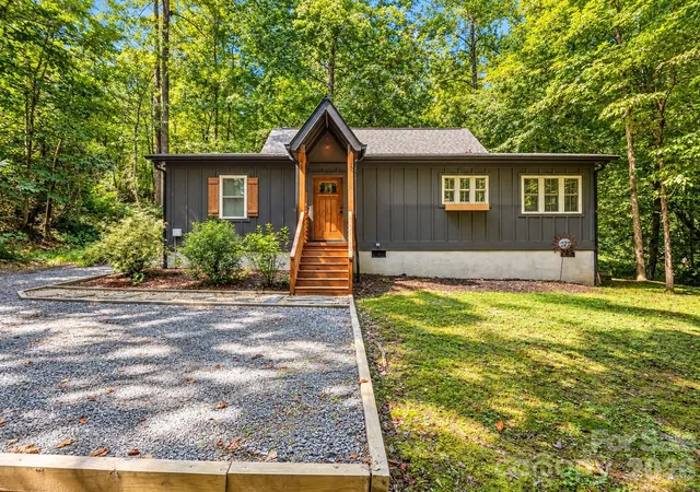 Photo 1 of Single family home for sale at 126 Swans Way W, Lake Lure, NC 28746 | MLS# 4425832 | Listing updated on 2026-09-24