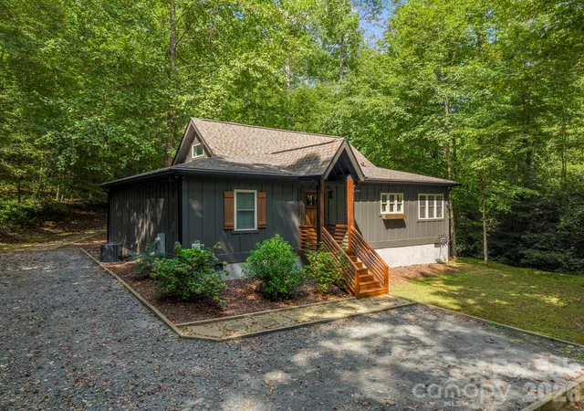 Photo 2 of Single family home for sale at 126 Swans Way W, Lake Lure, NC 28746 | MLS# 4425832 | Listing updated on 2026-09-24
