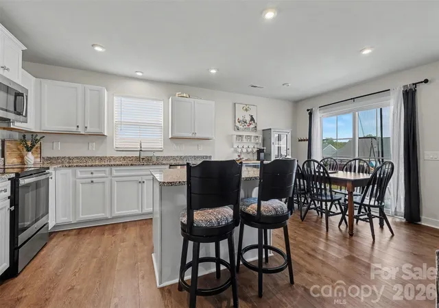 Photo 3 of Single family home for sale at 313 Damask Dr, Lancaster, SC 29720 | MLS# 4425847 | Listing updated on 2026-09-25