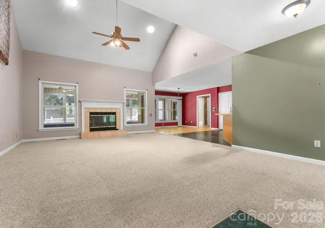 Photo 3 of Single family home for sale at 106 Fish Hawk Dr, Hendersonville, NC 28739 | MLS# 4425849 | Listing updated on 2026-09-21