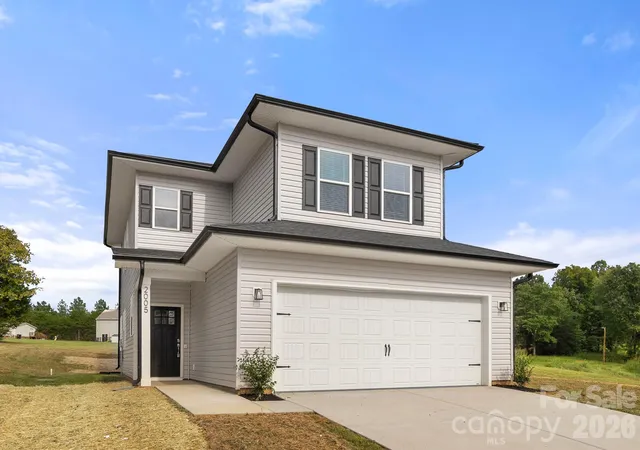 Photo 1 of Single family home for sale at 2005 Germany Dr, Dallas, NC 28034 | MLS# 4425875 | Listing updated on 2026-09-20