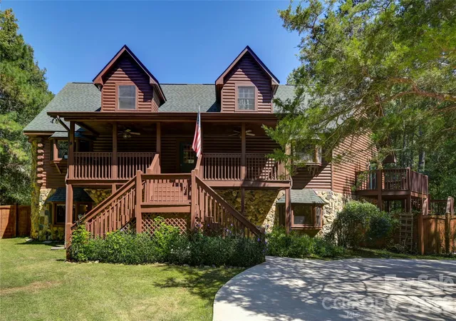 Photo 2 of Single family home for sale at 1040 Lawhon Rd, Blythewood, SC 29016 | MLS# 4425889 | Listing updated on 2026-10-07